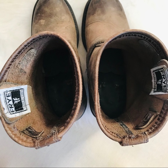 SOLD Frye Engineer 8R Oil Resistant Leather Boot - Picture 9 of 16